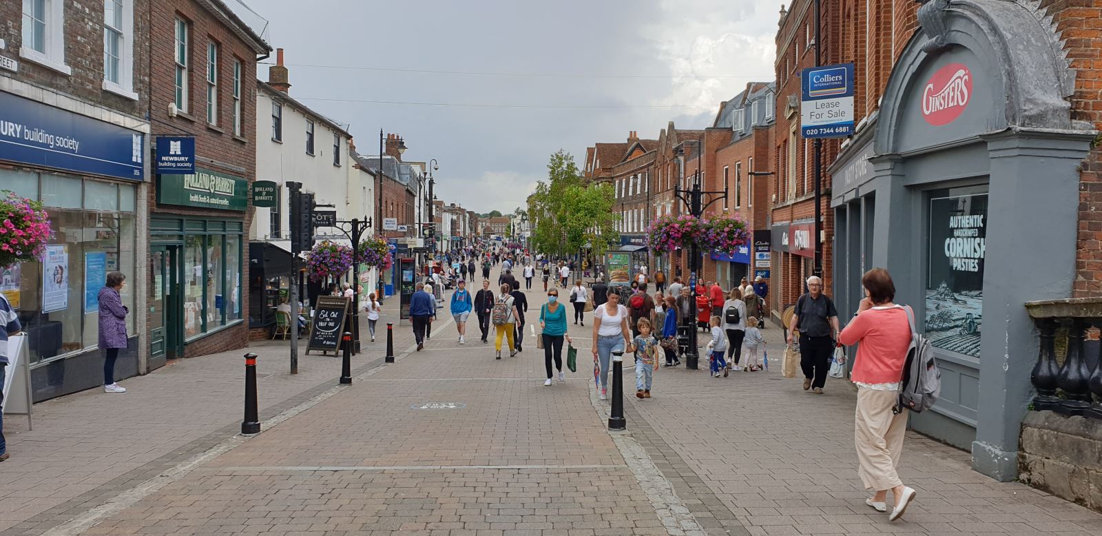 Northbrook high street in Newbury with people and shops
